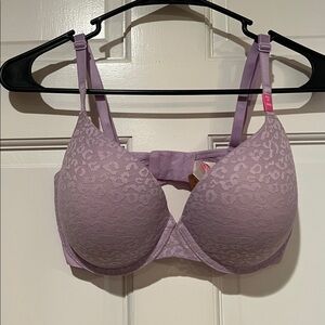 PINK Victoria’s Secret Wear Everywhere Push-Up Bra – Size 34DD (New with Tags)